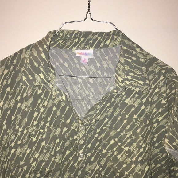 3 for $15 LuLaRoe Top - Picture 2 of 3
